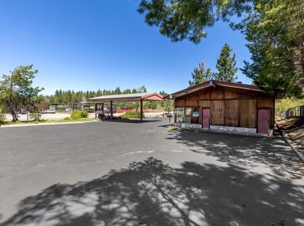 2774 Lake Tahoe Boulevard, South Lake Tahoe, CA 96150 Photo