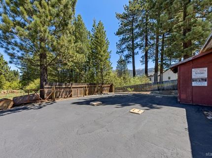 2774 Lake Tahoe Boulevard, South Lake Tahoe, CA 96150 Photo