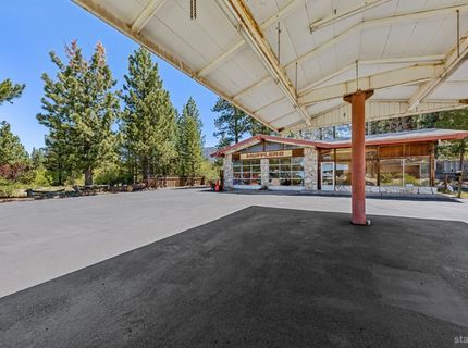 2774 Lake Tahoe Boulevard, South Lake Tahoe, CA 96150 Photo