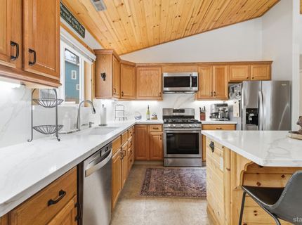 3111 Jacarillo Trail, South Lake Tahoe, CA 96150 Photo