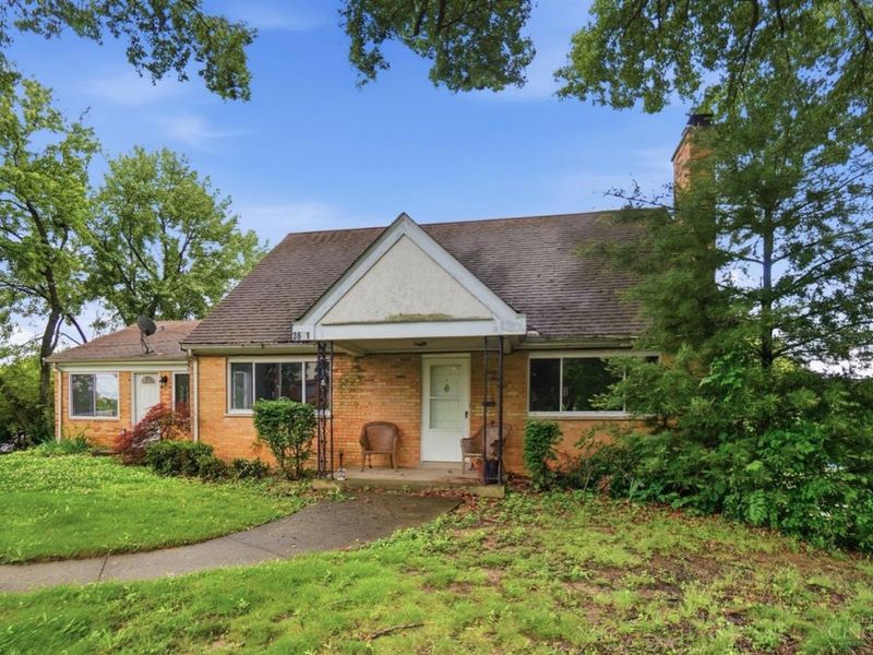 3671 Hubble Road, Green Township, OH 45247 Photo 2