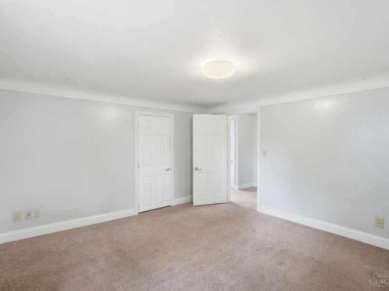 3671 Hubble Road, Green Township, OH 45247 Photo 29
