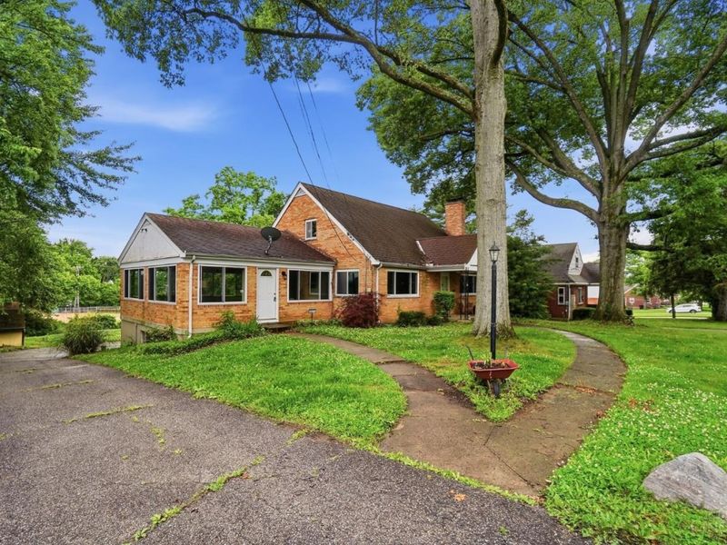 3671 Hubble Road, Green Township, OH 45247 Photo 3