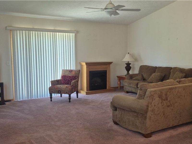 2197 Brittany Boulevard , Brunswick, OH 44212 Photo 9