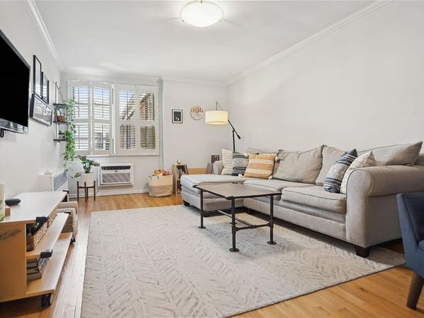 320 Palmer Terrace , Unit 2B, Mamaroneck, NY 10543