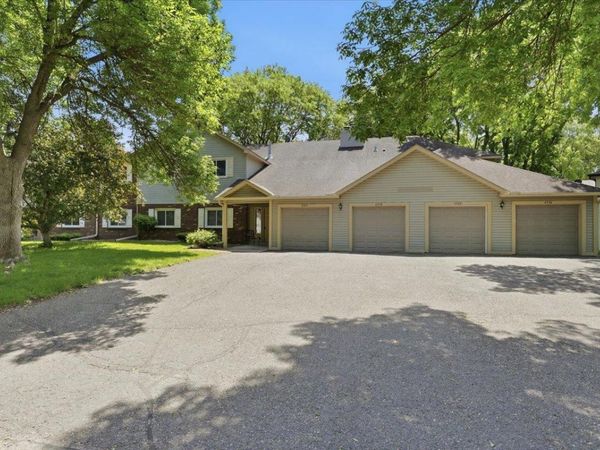4342 Buckingham Court, Vadnais Heights, MN 55127