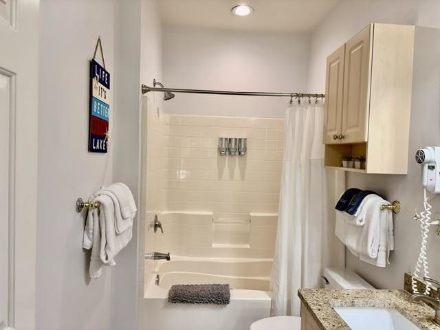 4811 Magnolia Lake Dr.  Photo 11