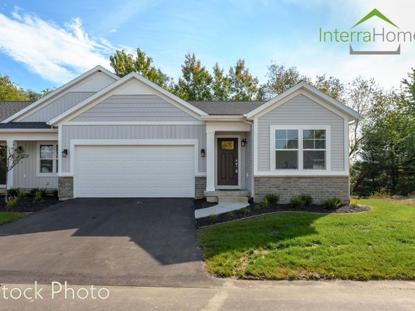 329 Round Hill Road, Kalamazoo, MI 49009