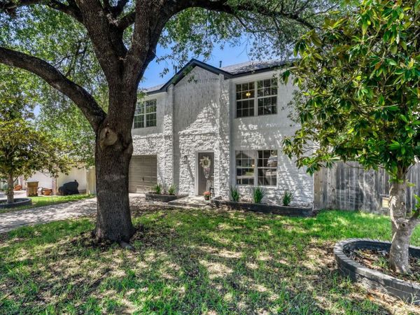 1626 Parkfield CIR, Round Rock, TX 78664