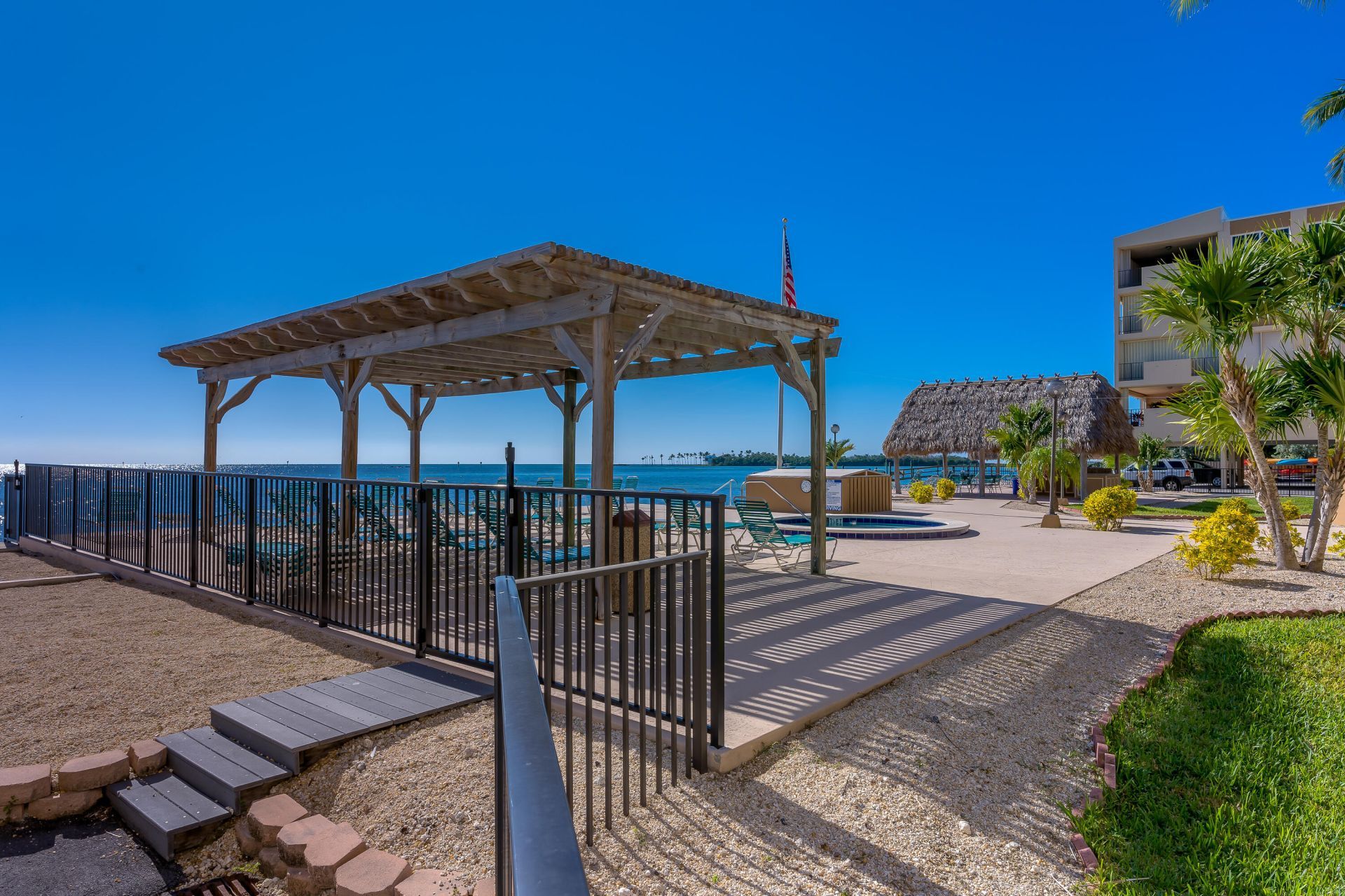 79901 Overseas Highway, Unit 511, Islamorada, FL 33036 Photo