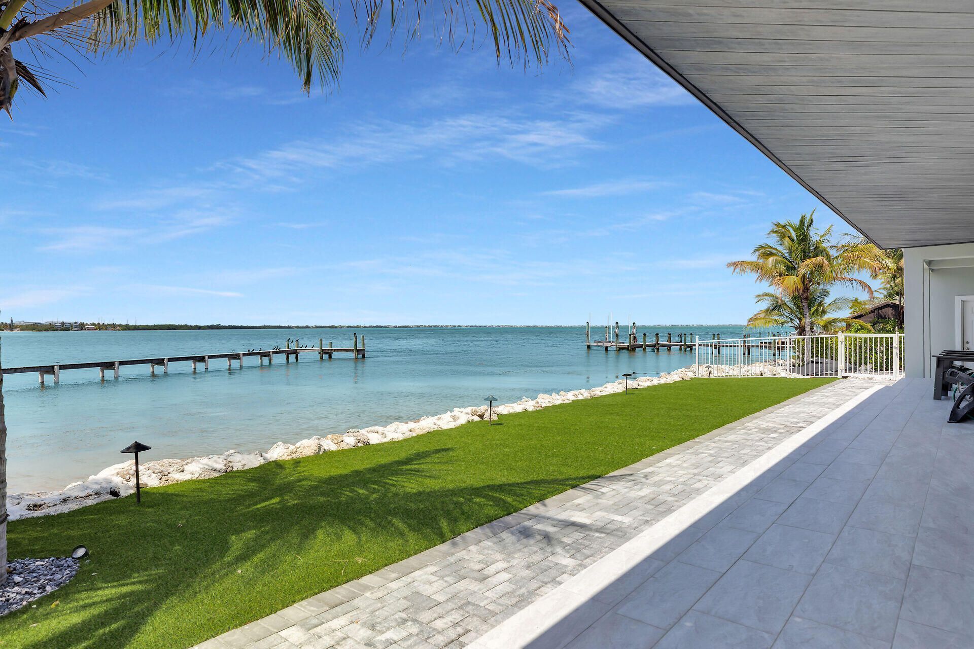 15 E Ocean Drive, Marathon, FL 33050 Photo