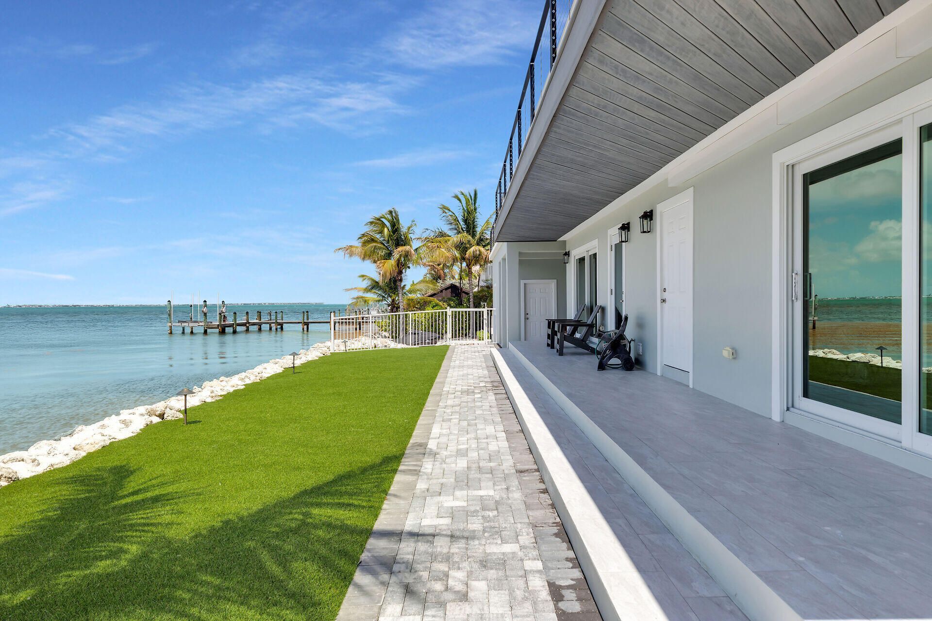 15 E Ocean Drive, Marathon, FL 33050 Photo