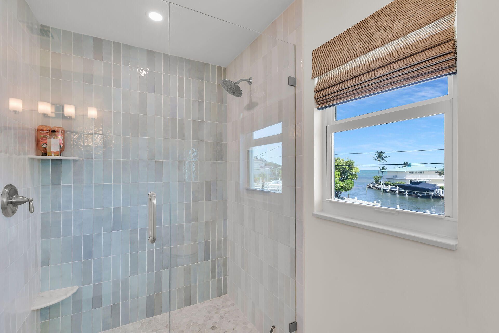 15 E Ocean Drive, Marathon, FL 33050 Photo