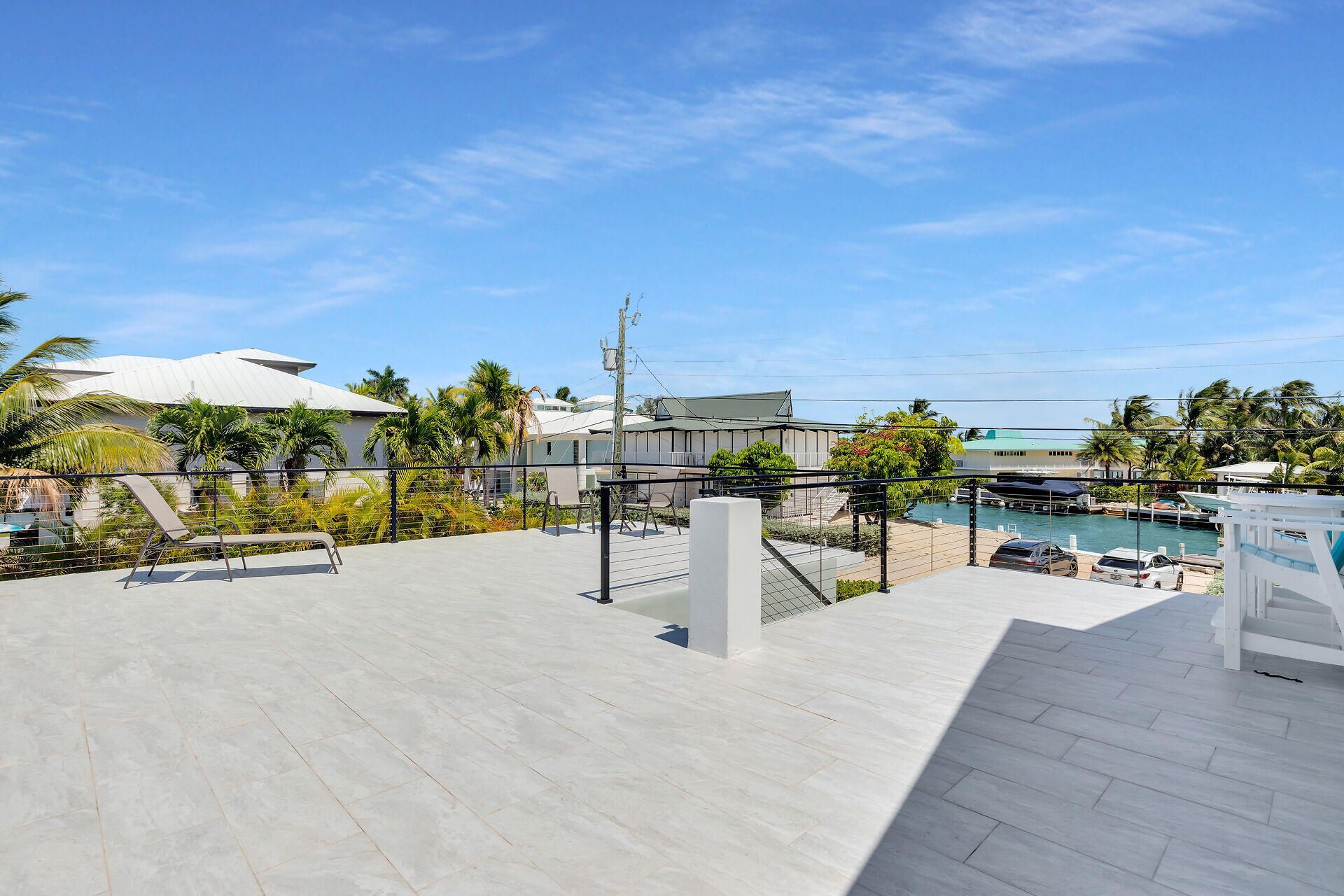 15 E Ocean Drive, Marathon, FL 33050 Photo