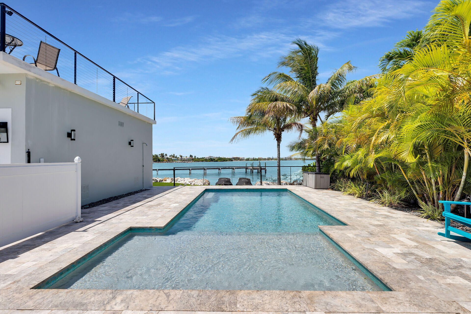 15 E Ocean Drive, Marathon, FL 33050 Photo