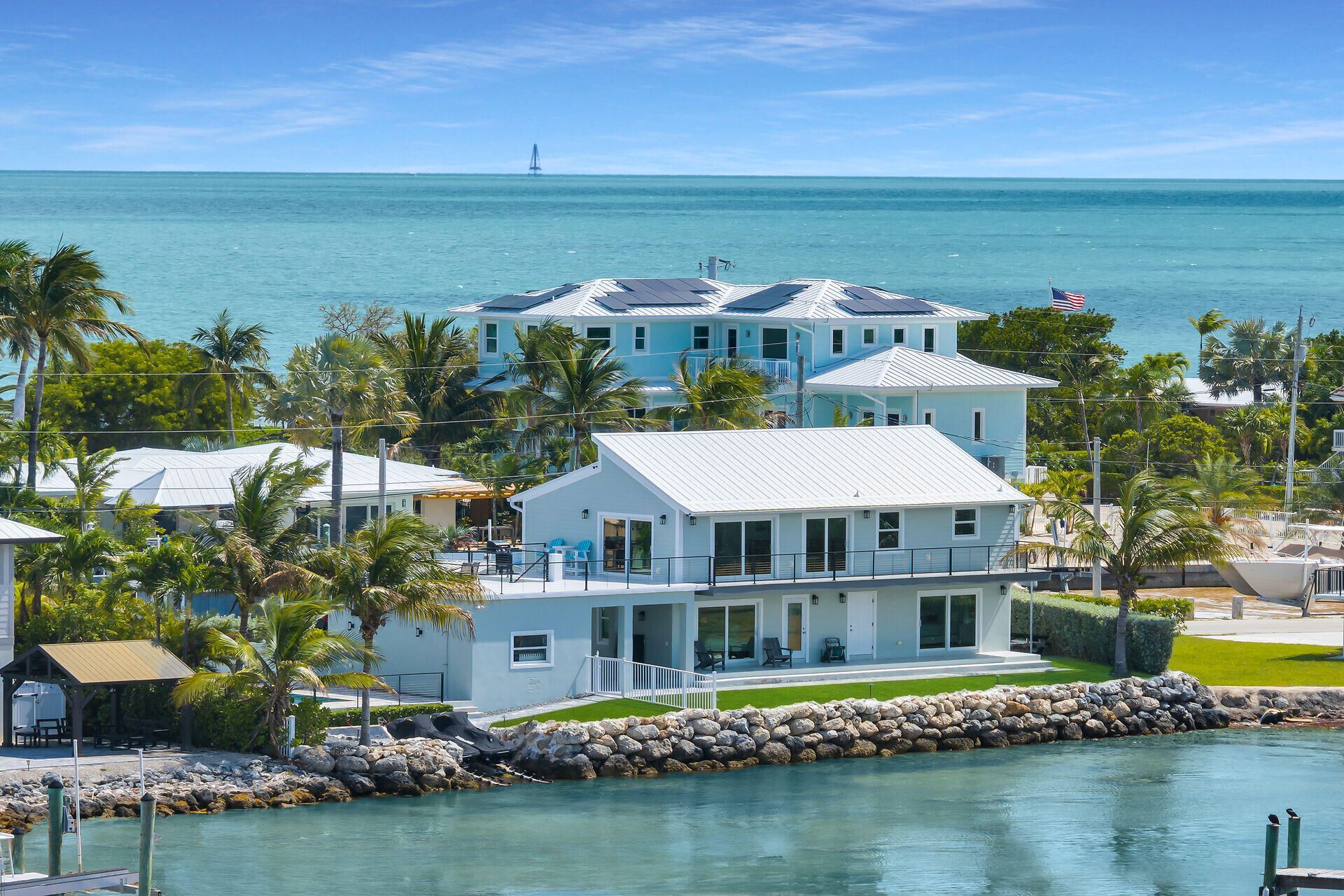 15 E Ocean Drive, Marathon, FL 33050 Photo