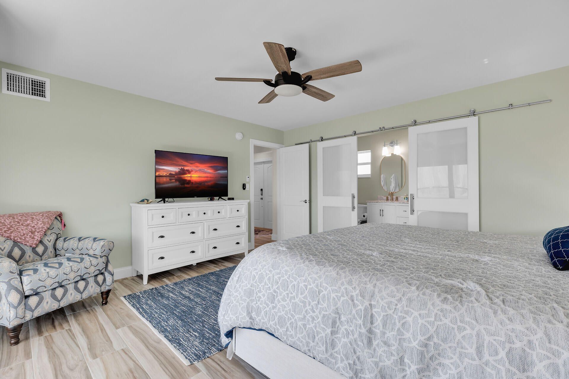 15 E Ocean Drive, Marathon, FL 33050 Photo