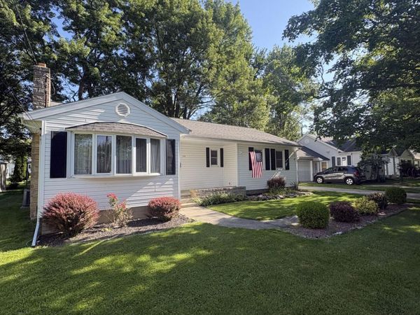 134 W Lincoln Street , Wauseon, OH 43567