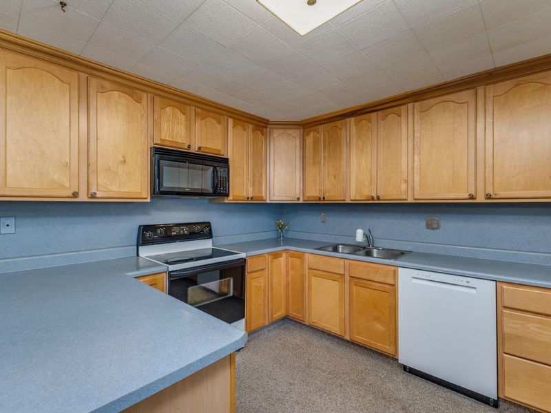 304 Rhoades Avenue, Greenville, OH 45331 Photo 22