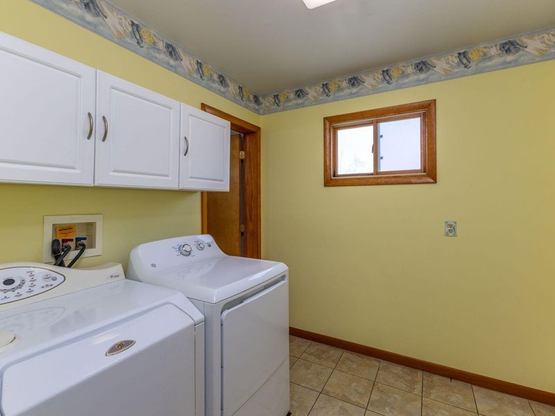 304 Rhoades Avenue, Greenville, OH 45331 Photo 3