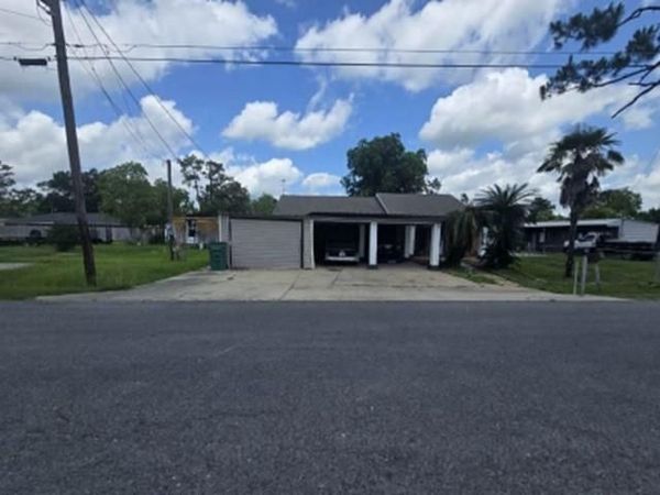 203 WILLIAMS Street , Raceland, LA 70394