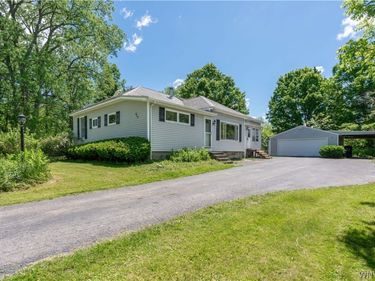 217 Three Rod Road, Alden, NY 14004