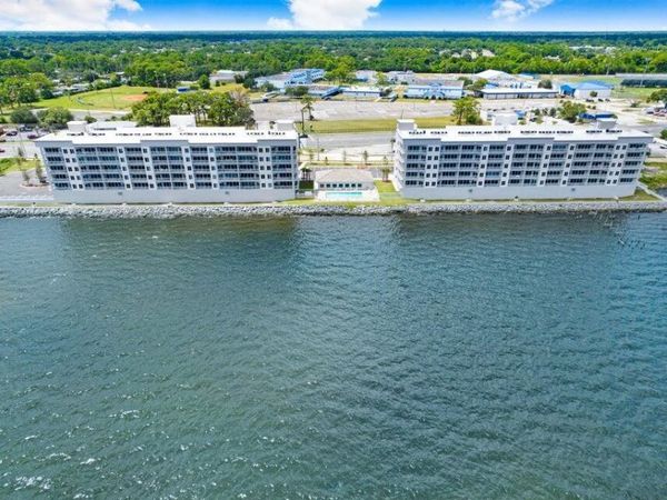 1825 Riverside Drive , Unit 404, Titusville, FL 32780