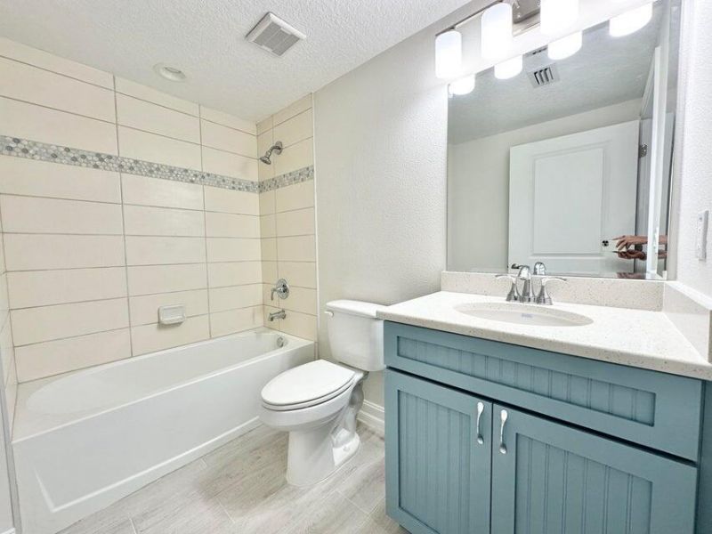 1825 Riverside Drive, Unit 404, Titusville, FL 32780 Photo