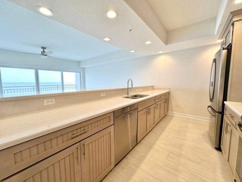 1825 Riverside Drive, Unit 404, Titusville, FL 32780 Photo