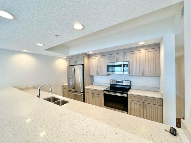 1825 Riverside Drive, Unit 404, Titusville, FL 32780 Photo