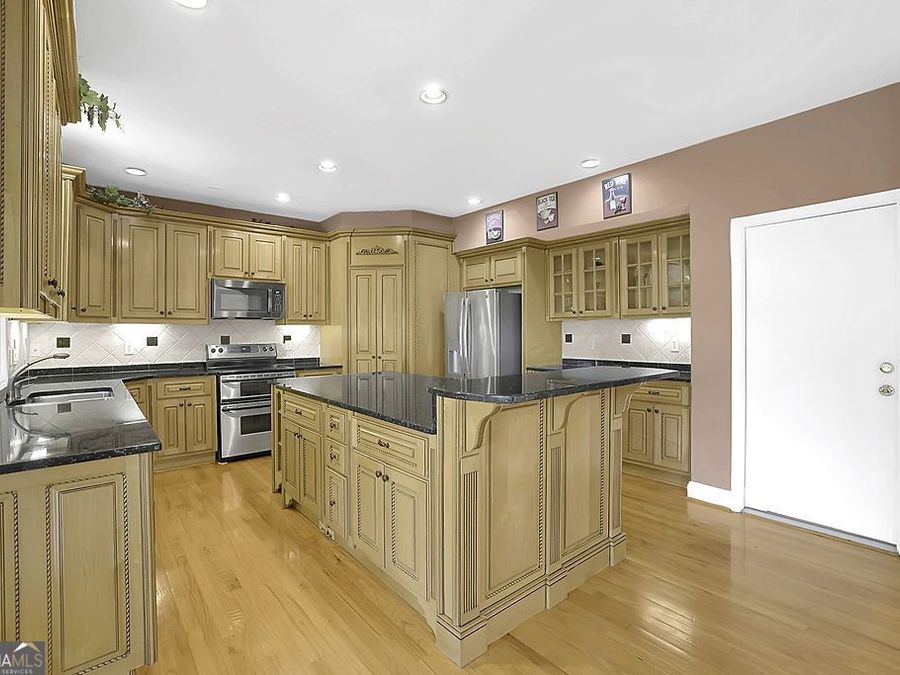 Property Image 16