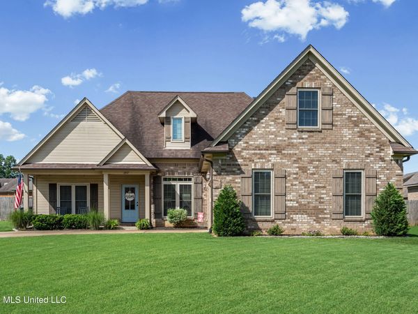 1457 E Lake Front Drive, Hernando, MS 38632