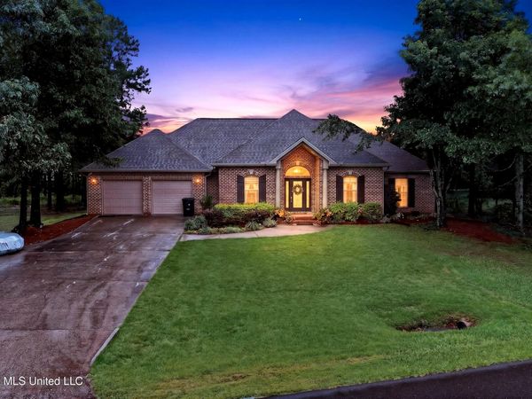 13 China Berry Circle, Carriere, MS 39426