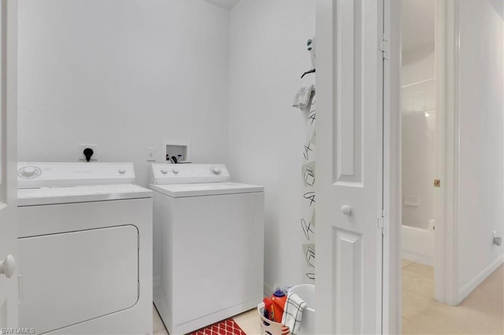 890 Eastham Way, Unit Q102, Naples, FL 34104 Photo