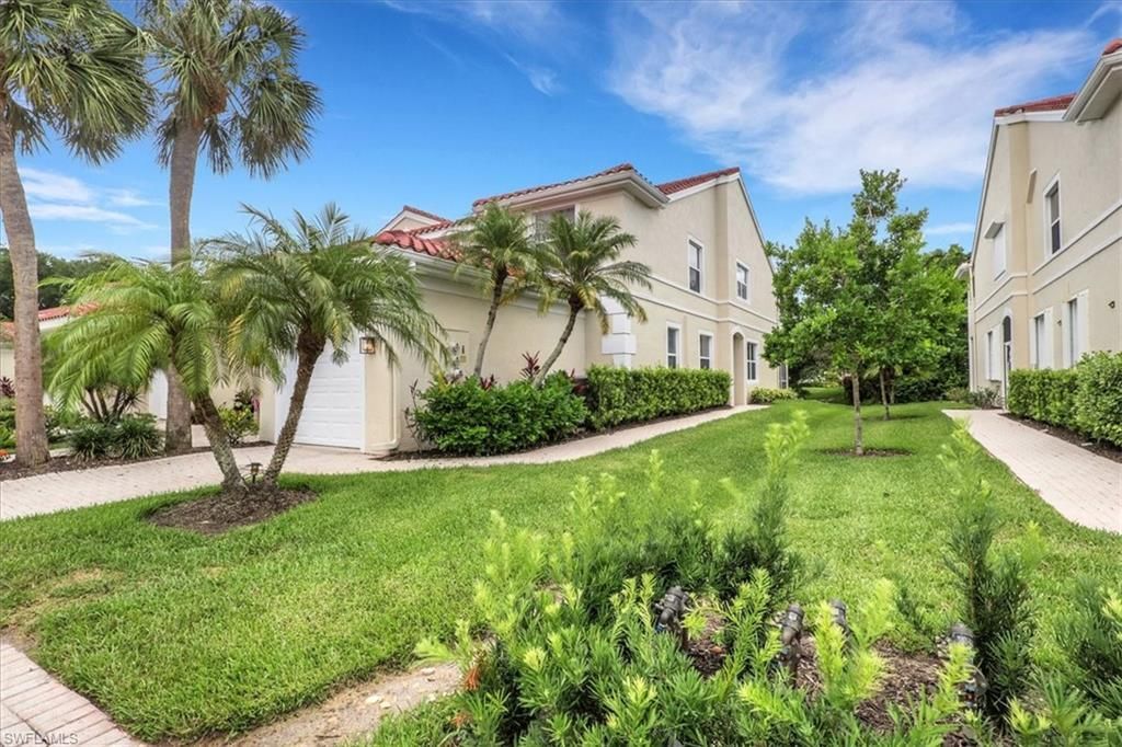 890 Eastham Way, Unit Q102, Naples, FL 34104 Photo