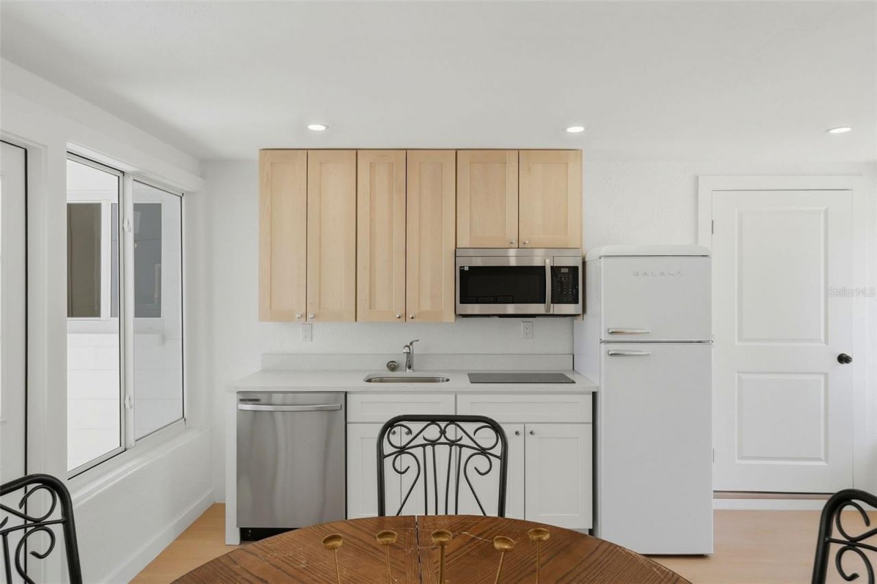 3600 1st Avenue S, Saint Petersburg, FL 33711 Photo