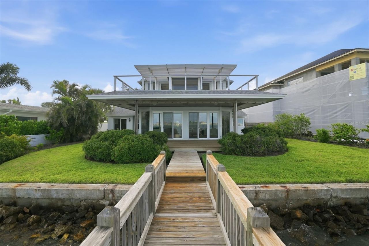 1832 Venetian Point Drive, Clearwater, FL 33755 Photo