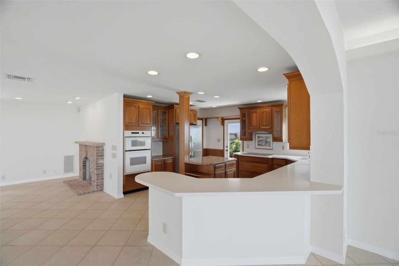 1832 Venetian Point Drive, Clearwater, FL 33755 Photo