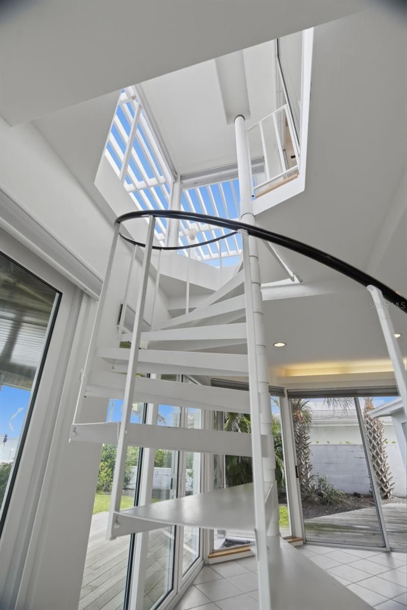 1832 Venetian Point Drive, Clearwater, FL 33755 Photo