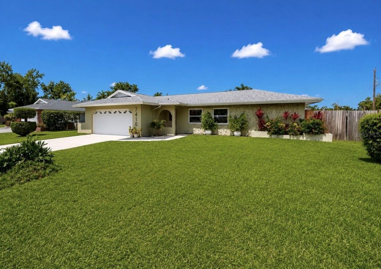 7410 13th Avenue W, Bradenton, FL 34209 Photo