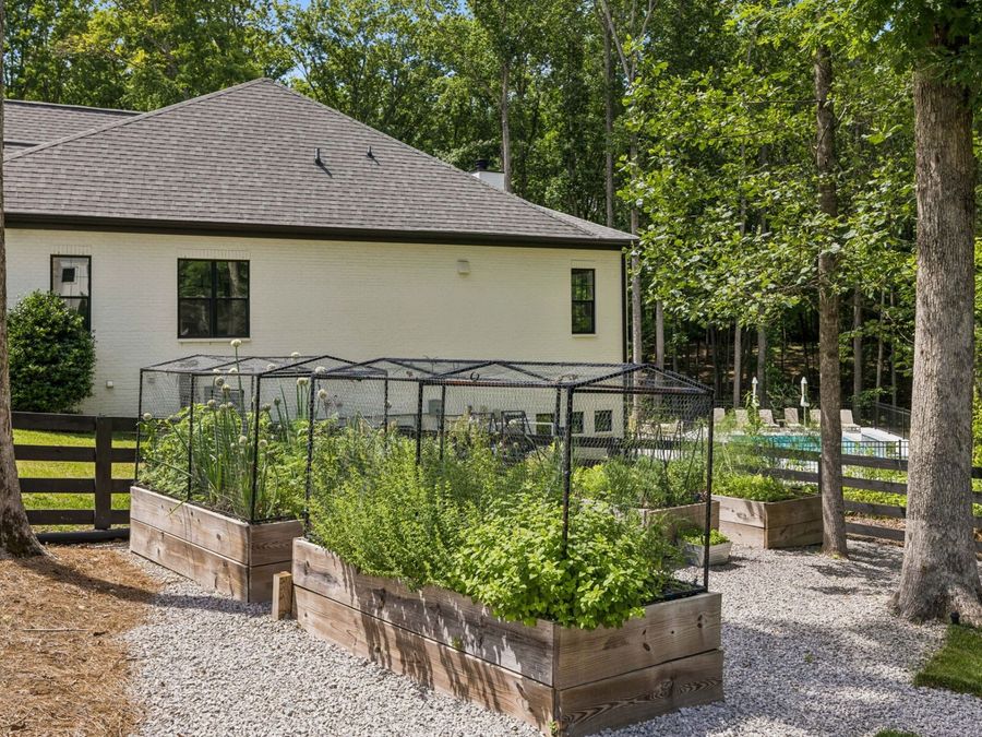 Property Image 80
