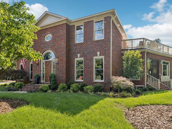 2643 Chatham Ct, Murfreesboro, TN 37129