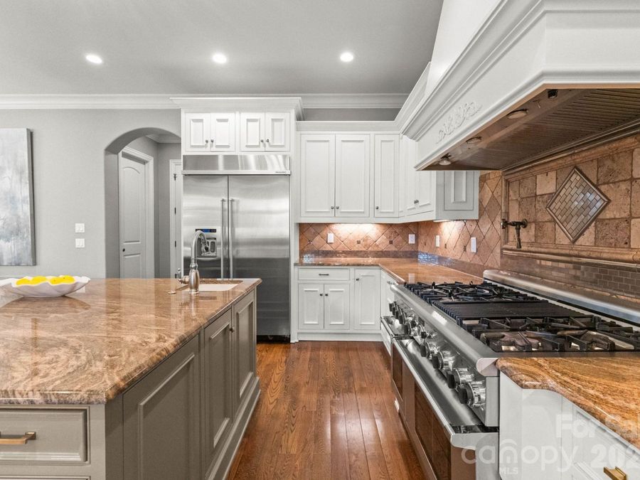 Property Image 25