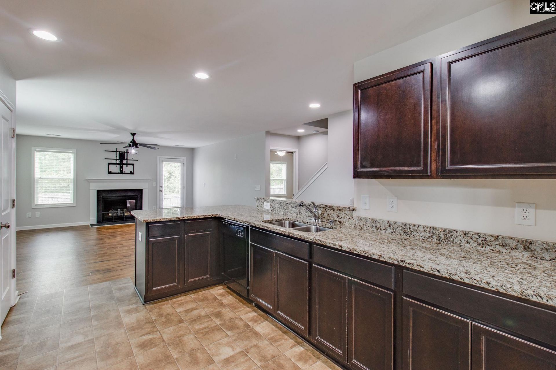 121 Hemphill Road  Photo 10
