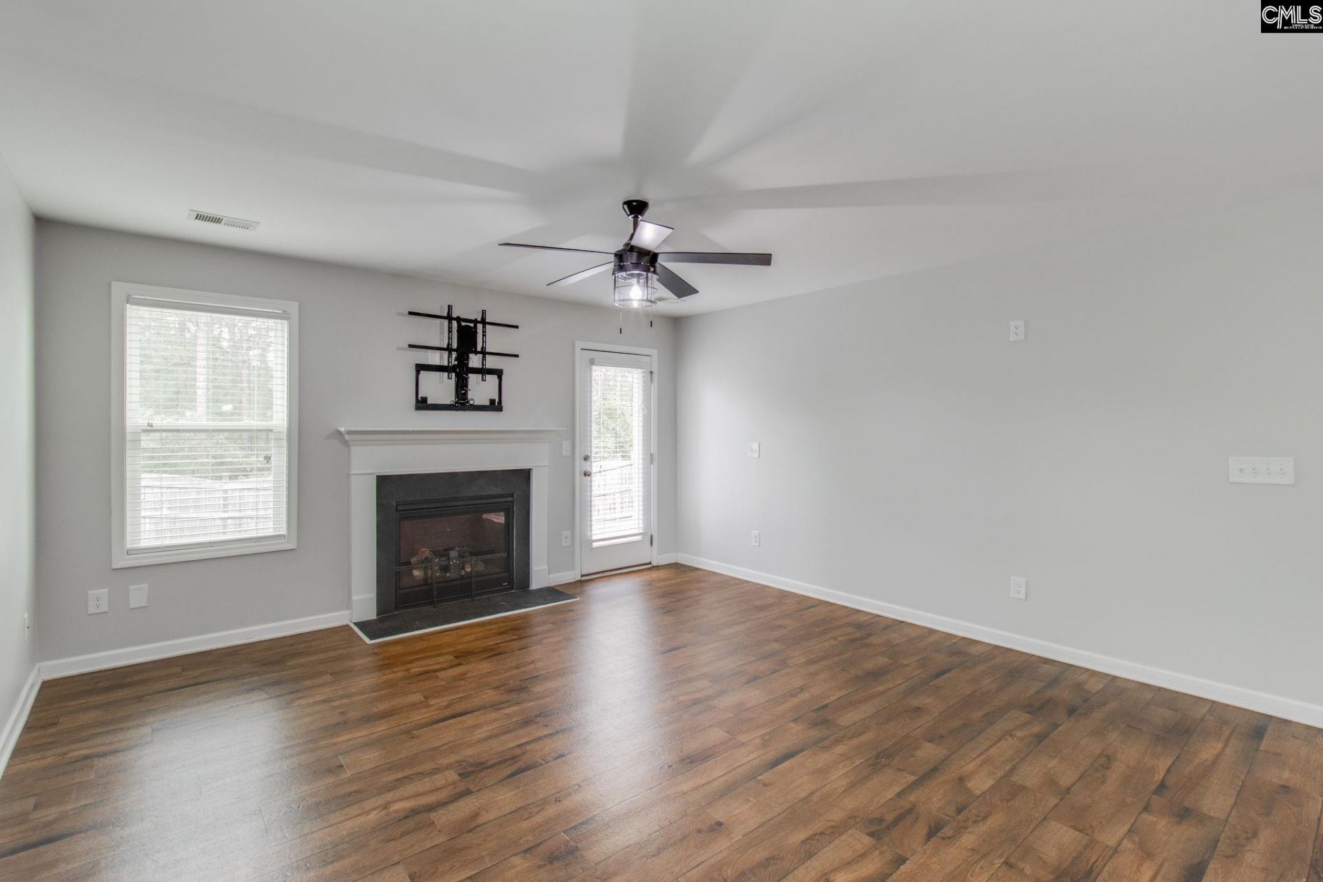 121 Hemphill Road  Photo 14