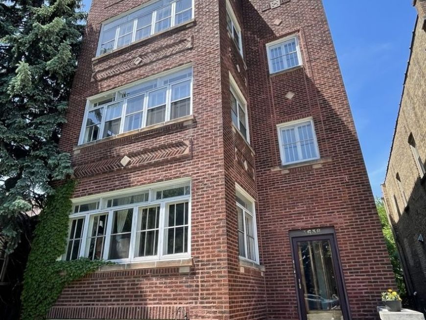 Main Photo