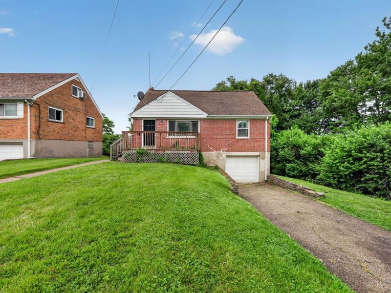 6331 Stover Avenue, Cincinnati, OH 45251 Photo 1