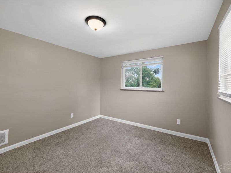 6331 Stover Avenue, Cincinnati, OH 45251 Photo 5