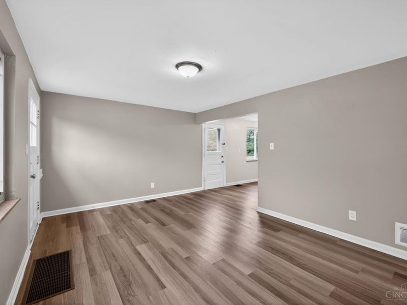 6331 Stover Avenue, Cincinnati, OH 45251 Photo 7