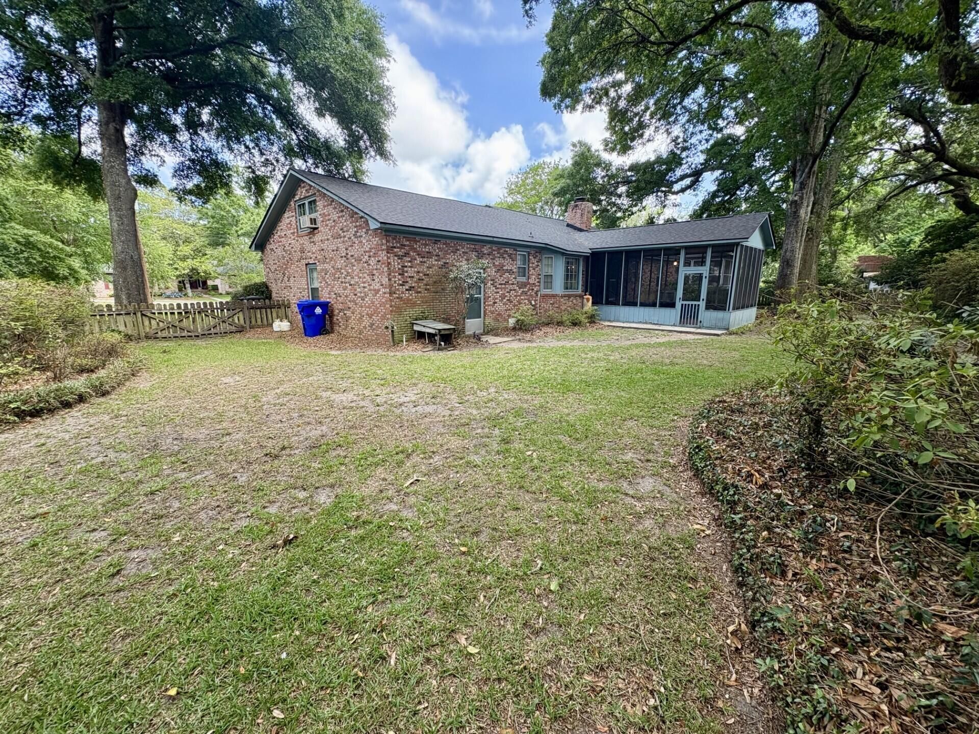1003 Chambers Lane Photo 29